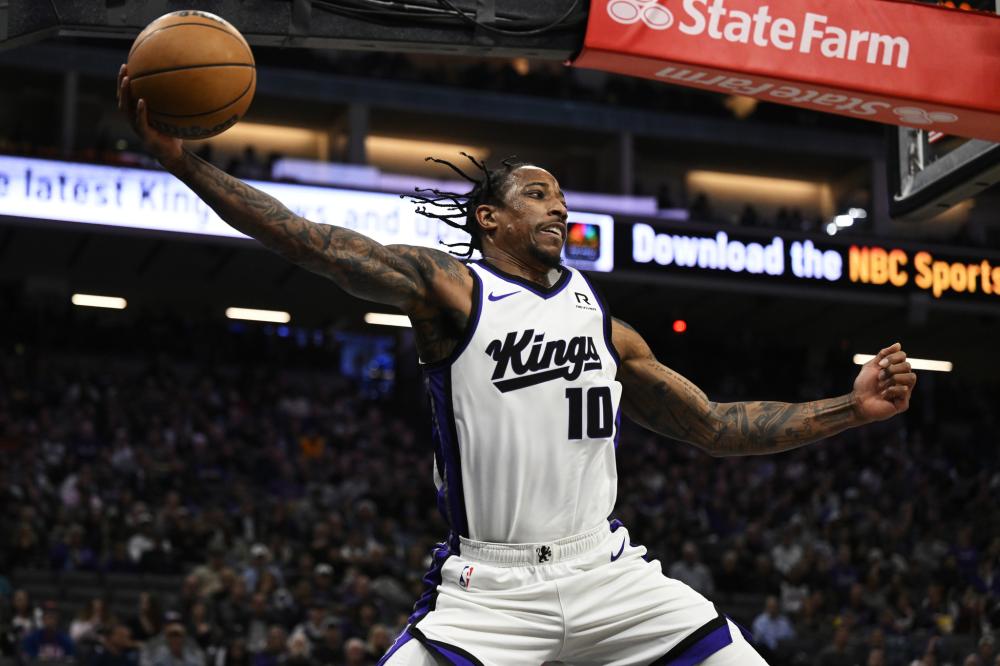 赛增添了更 赛增添了更