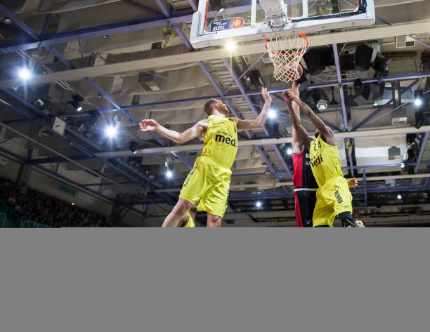 及其对职业 及其对职业