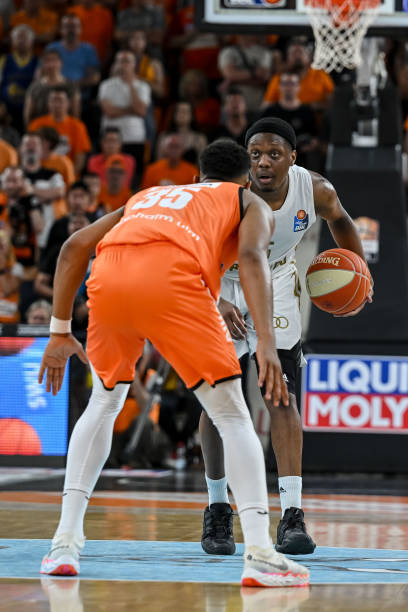 曼城长期坚 曼城长期坚