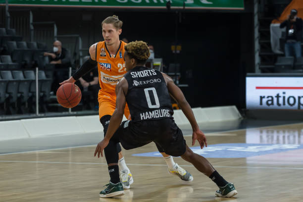 比赛节奏更 比赛节奏更